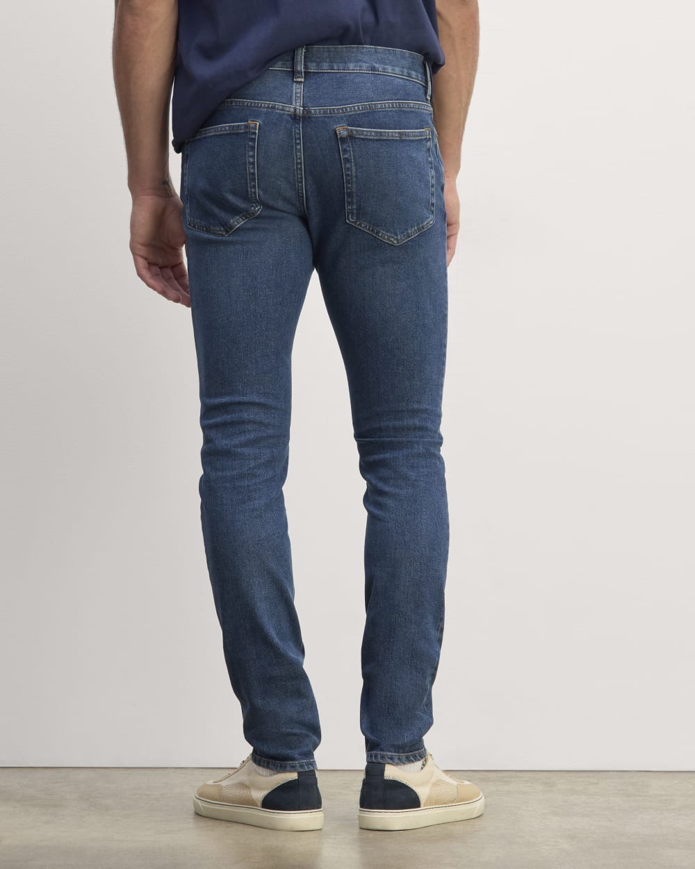 mens-uniform-performance-skinny-jean-med-indigo