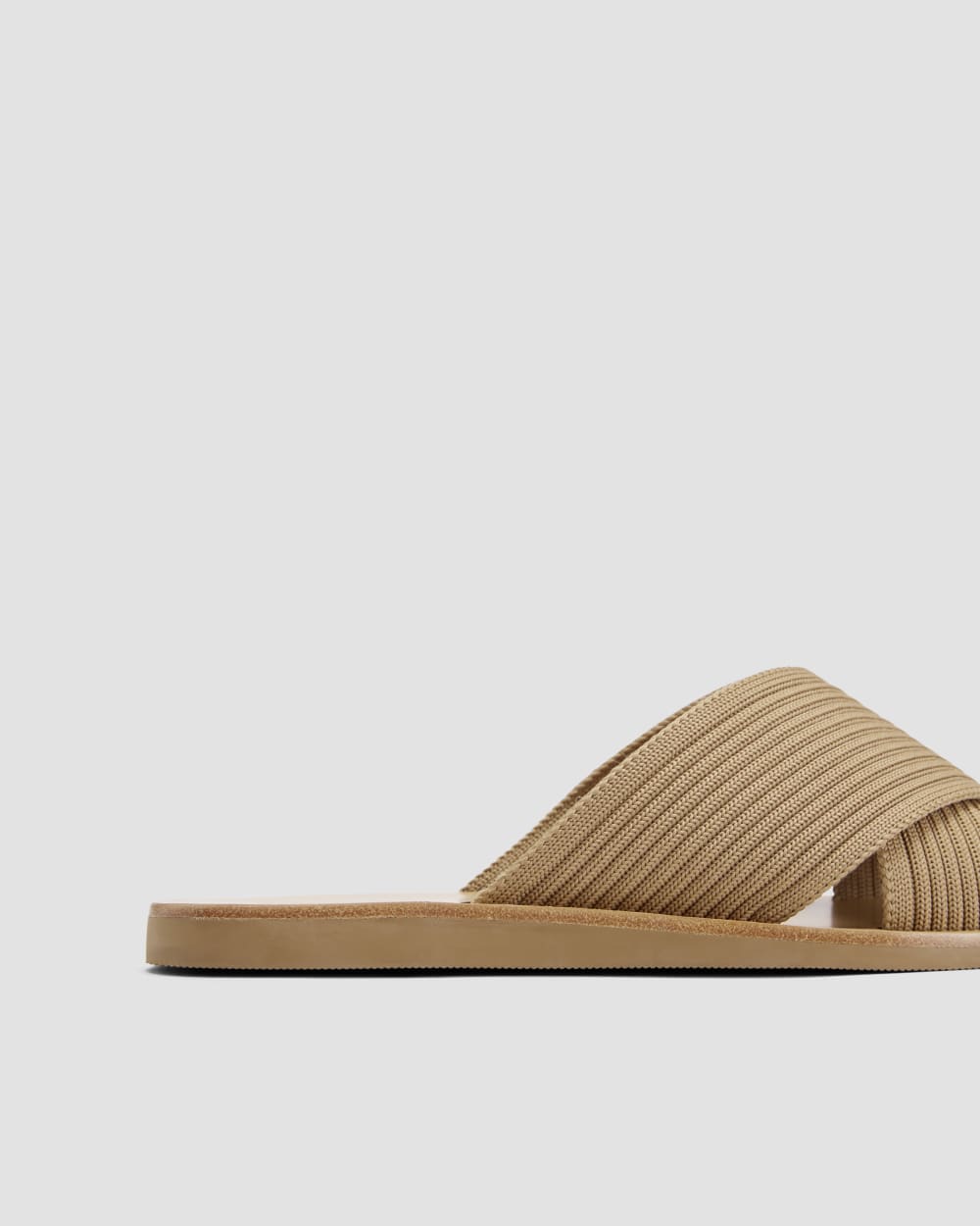 womens-reknit-day-crossover-sandal-caramel