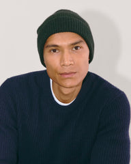 mens-cashmere-rib-beanie-2-scarab | primary