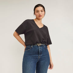 womens-organic-ctn-boxy-v-tee-vintage-black | primary
