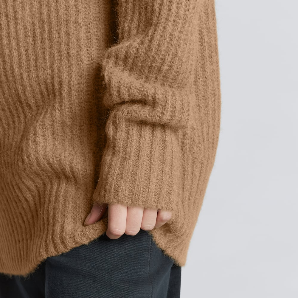 womens-alpaca-oversized-turtleneck-cappuccino