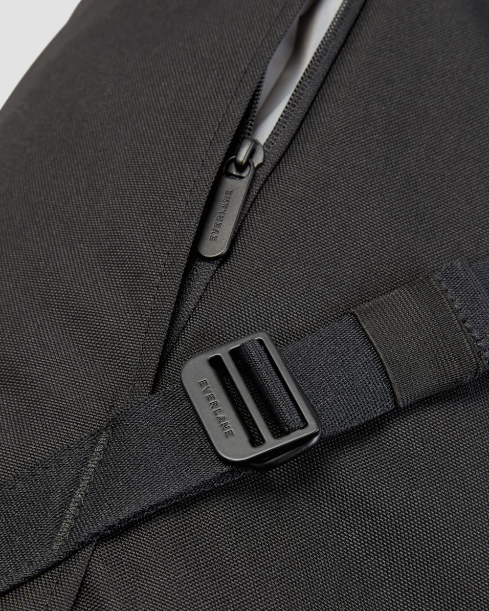 mens-renew-transit-duffle-black