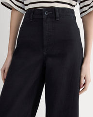 womens-cropped-mariner-jean-black