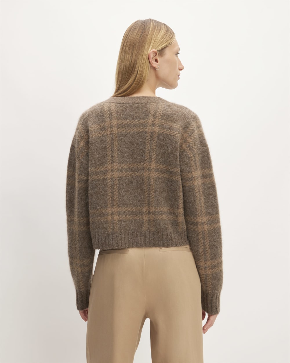 womens-alpaca-v-neck-cropped-cardigan-cocoa-tigers-eye-brown
