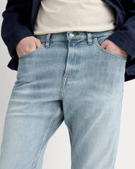 mens-selvedge-straight-fit-jean-clear-sky