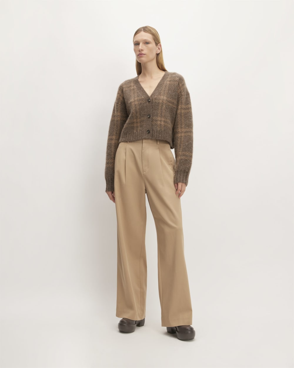 womens-alpaca-v-neck-cropped-cardigan-cocoa-tigers-eye-brown