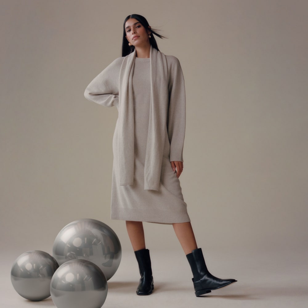 unisex-recashmere-scarf-heathered-pale-grey