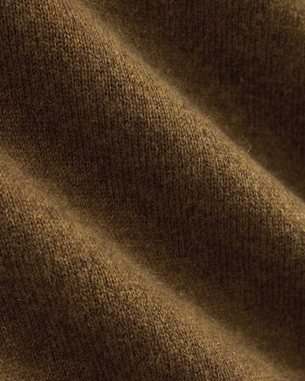 womens-cashmere-slim-crew-sweater-heathered-toffee