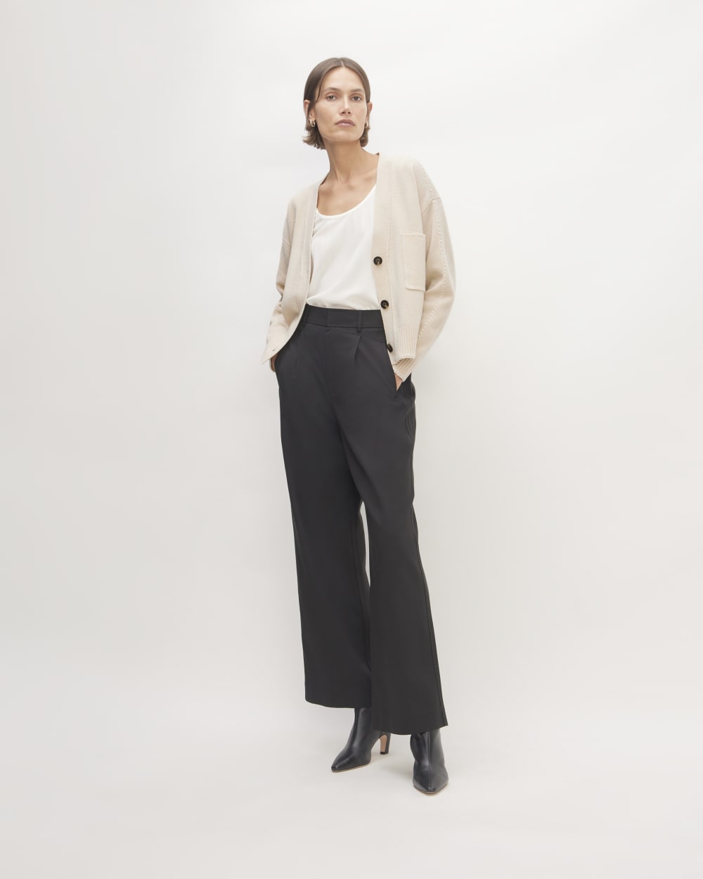womens-merino-wool-cardigan-pale-pink-white