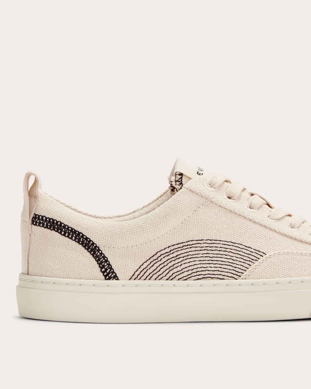 womens-tread-bare-sneaker2-canvas-black