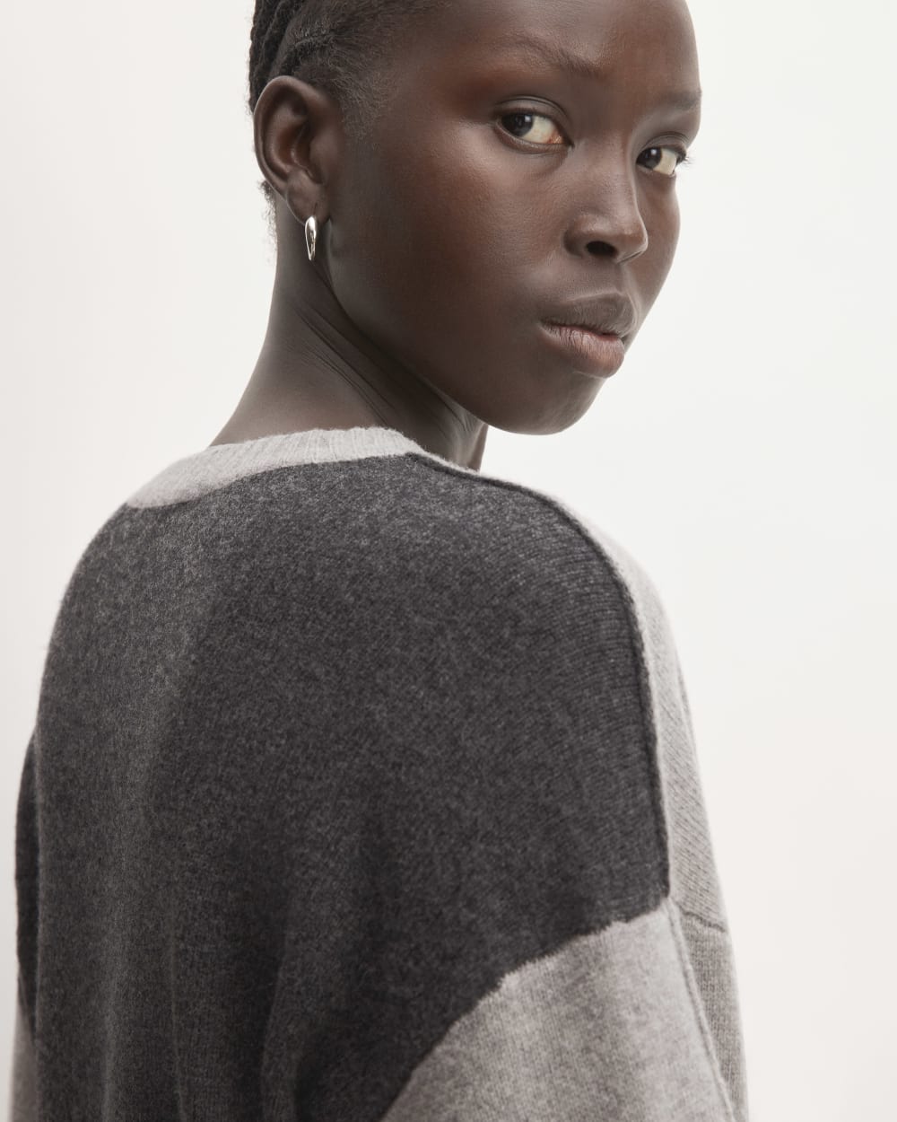 womens-merino-wool-crewneck-sweater-grey-graphite
