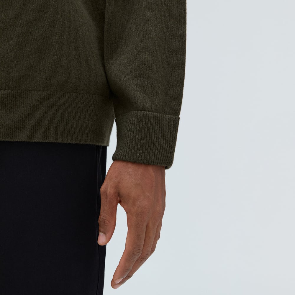 mens-cashmere-crew-duffle-bag-green