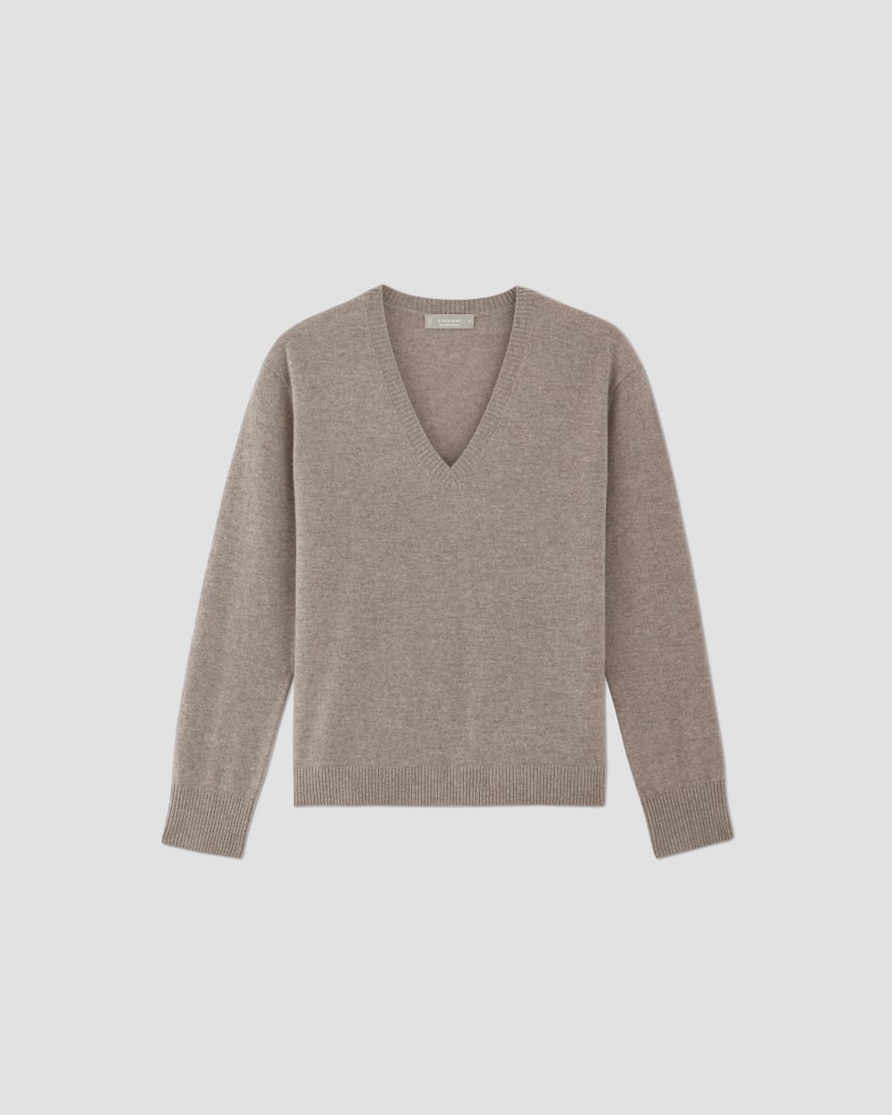 womens-cashmere-relaxed-v-neck-toasted-sesame | alt