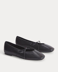 womens-leather-keyhole-flat-black | alt