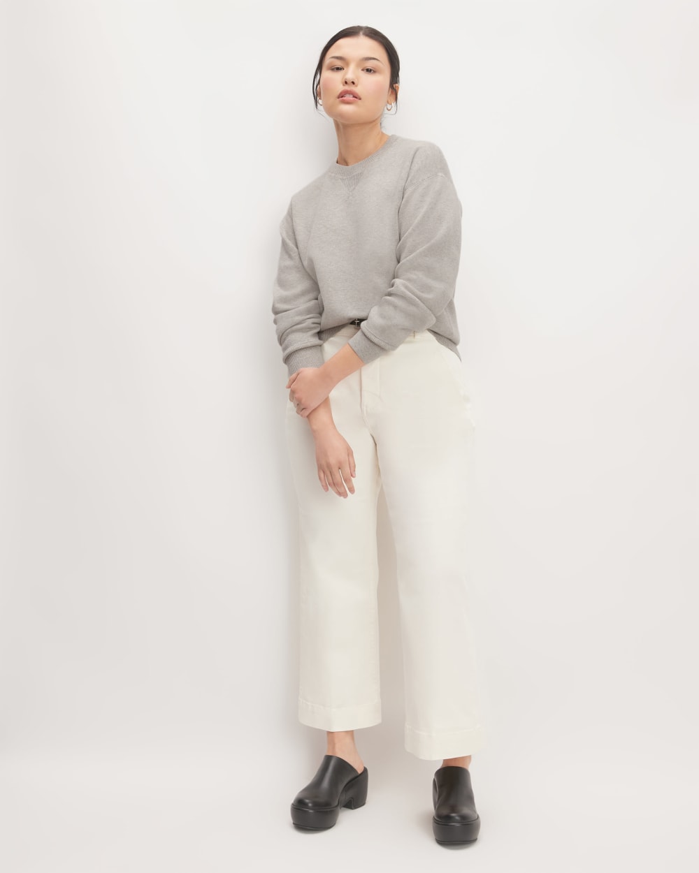 womens-knitted-sweatshirt-heathered-grey
