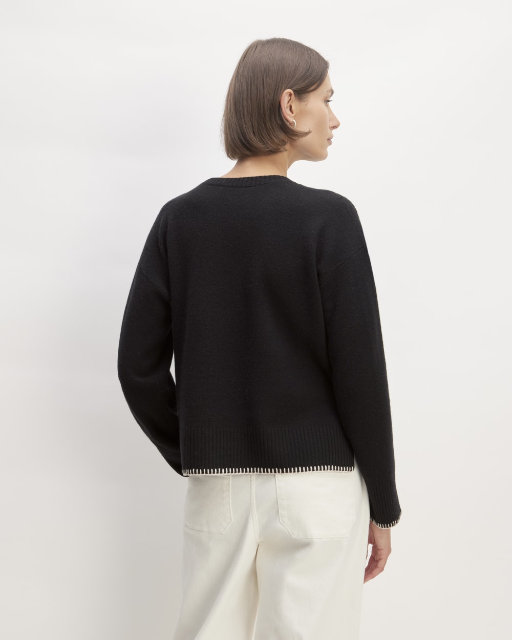 womens-merino-wool-crewneck-black-pale-pink