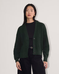 womens-organic-cotton-relaxed-cardigan-scarab | primary