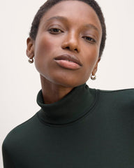 womens-supima-rib-turtleneck-scrab