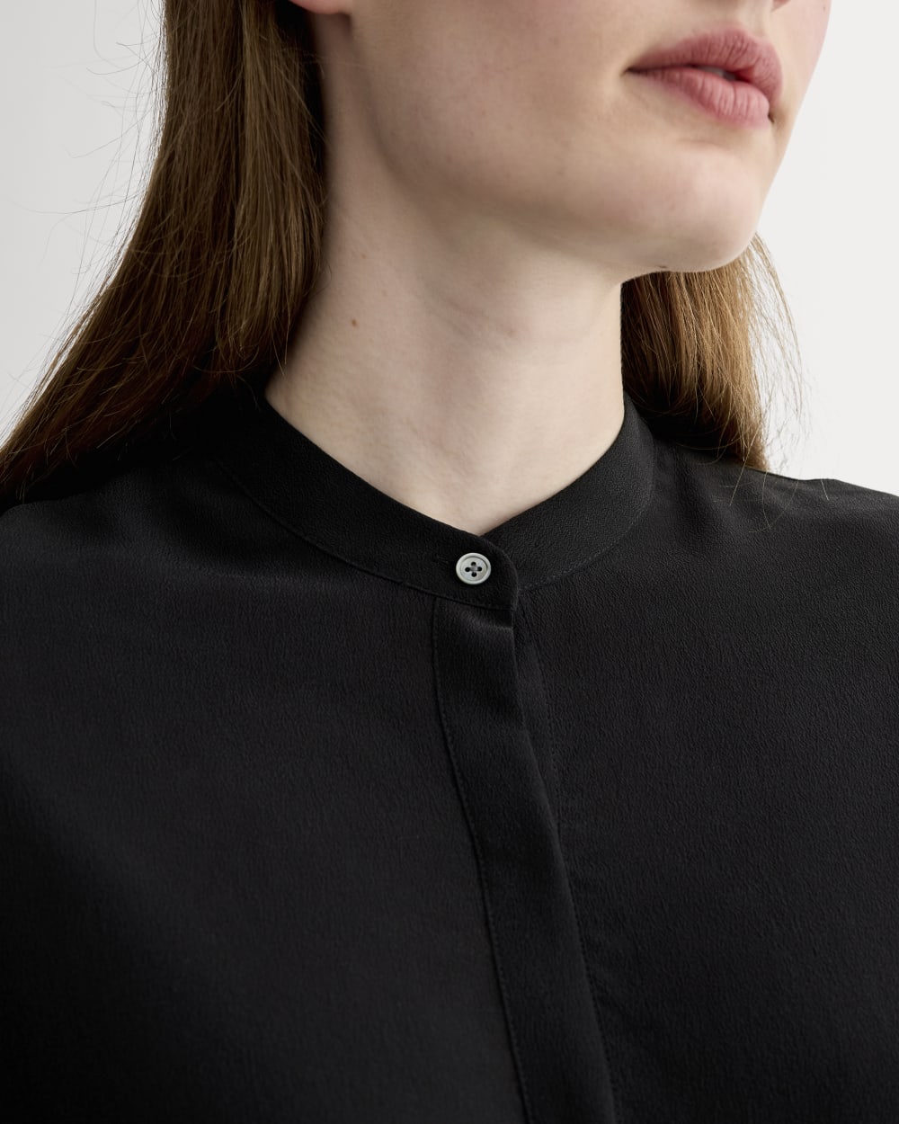 womens-washable-silk-ss-popover-top-black