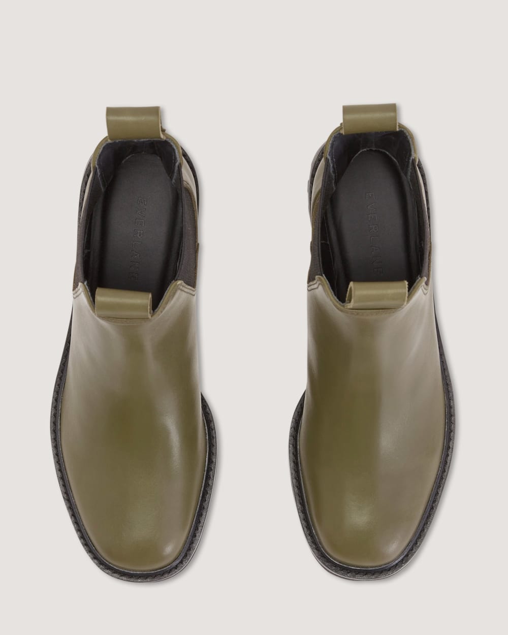 women-lug-chelsea-boot-beech