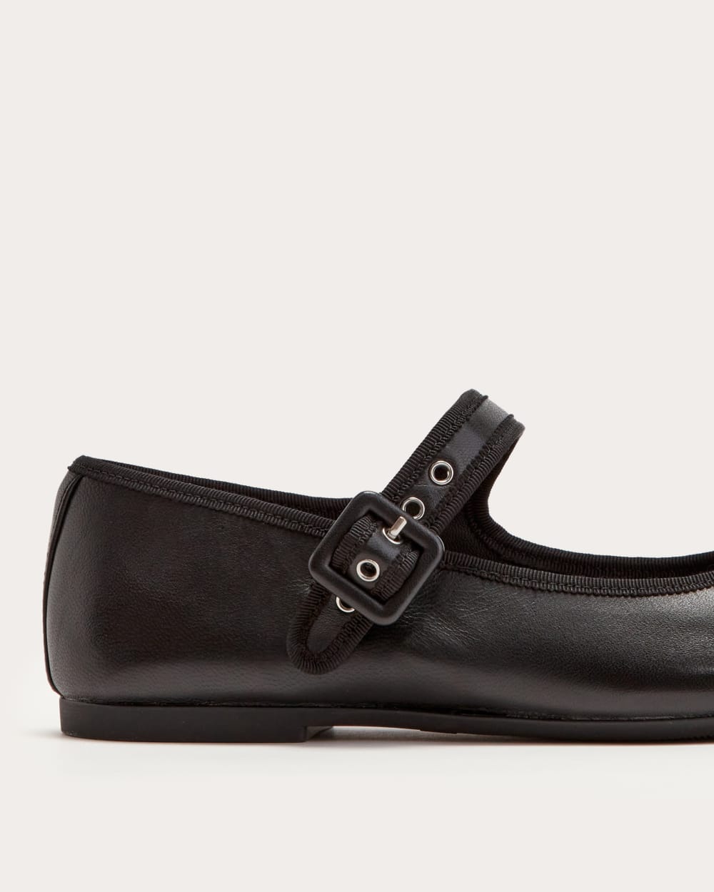 womens-day-buckle-mj-black