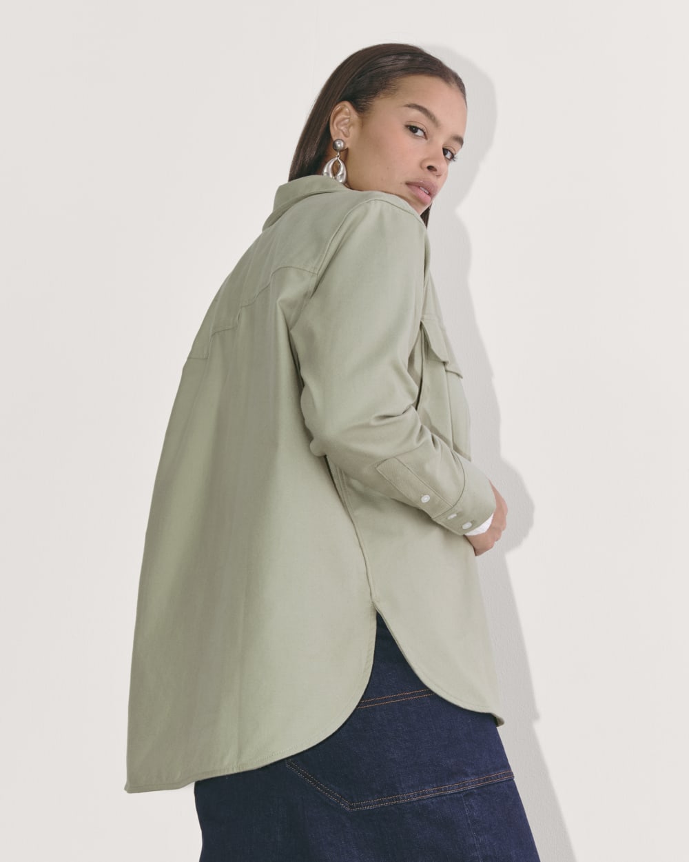 womens-flannel-boyfriend-shirt-seagrass