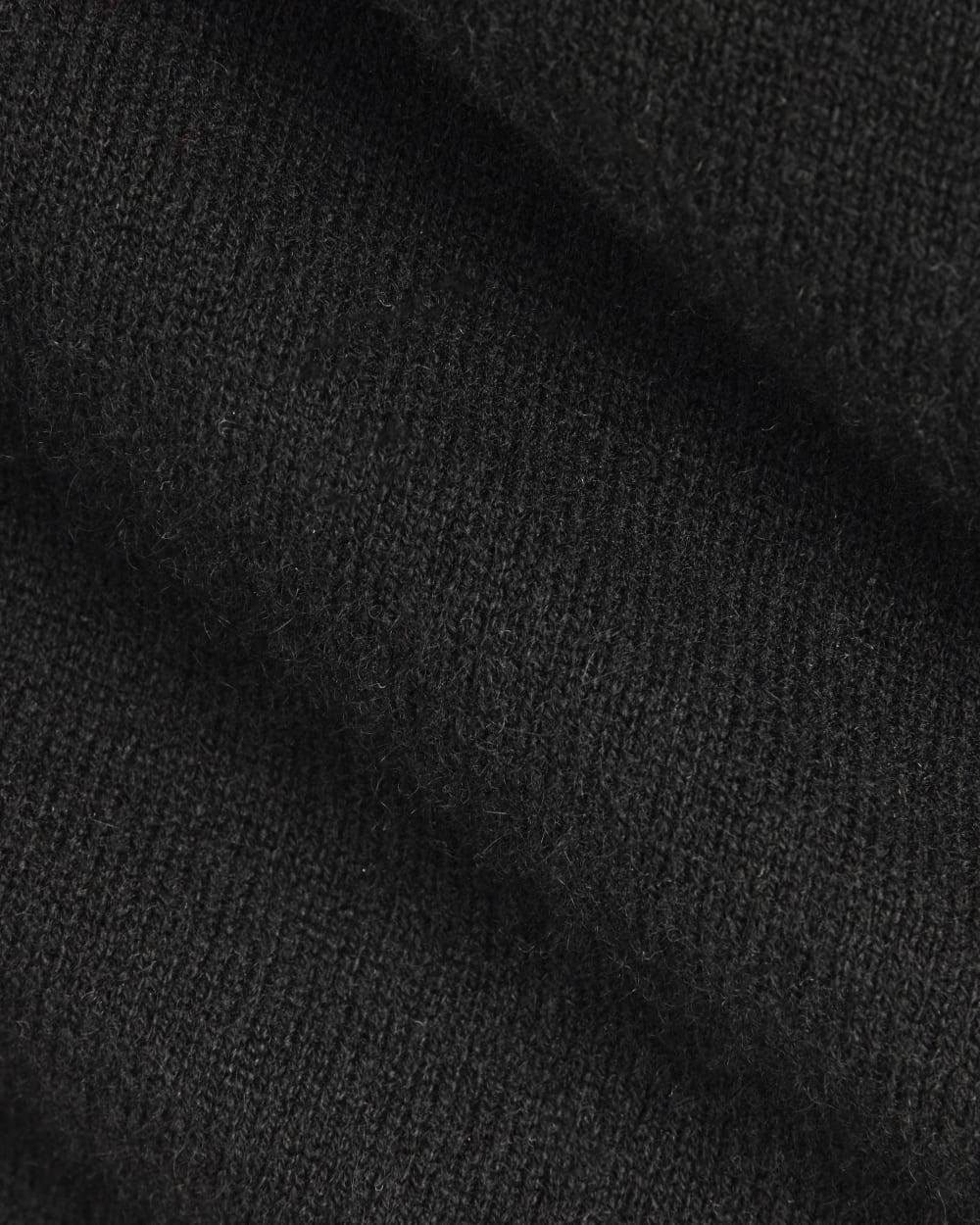 womens-cashmere-classic-sweater-tank-black