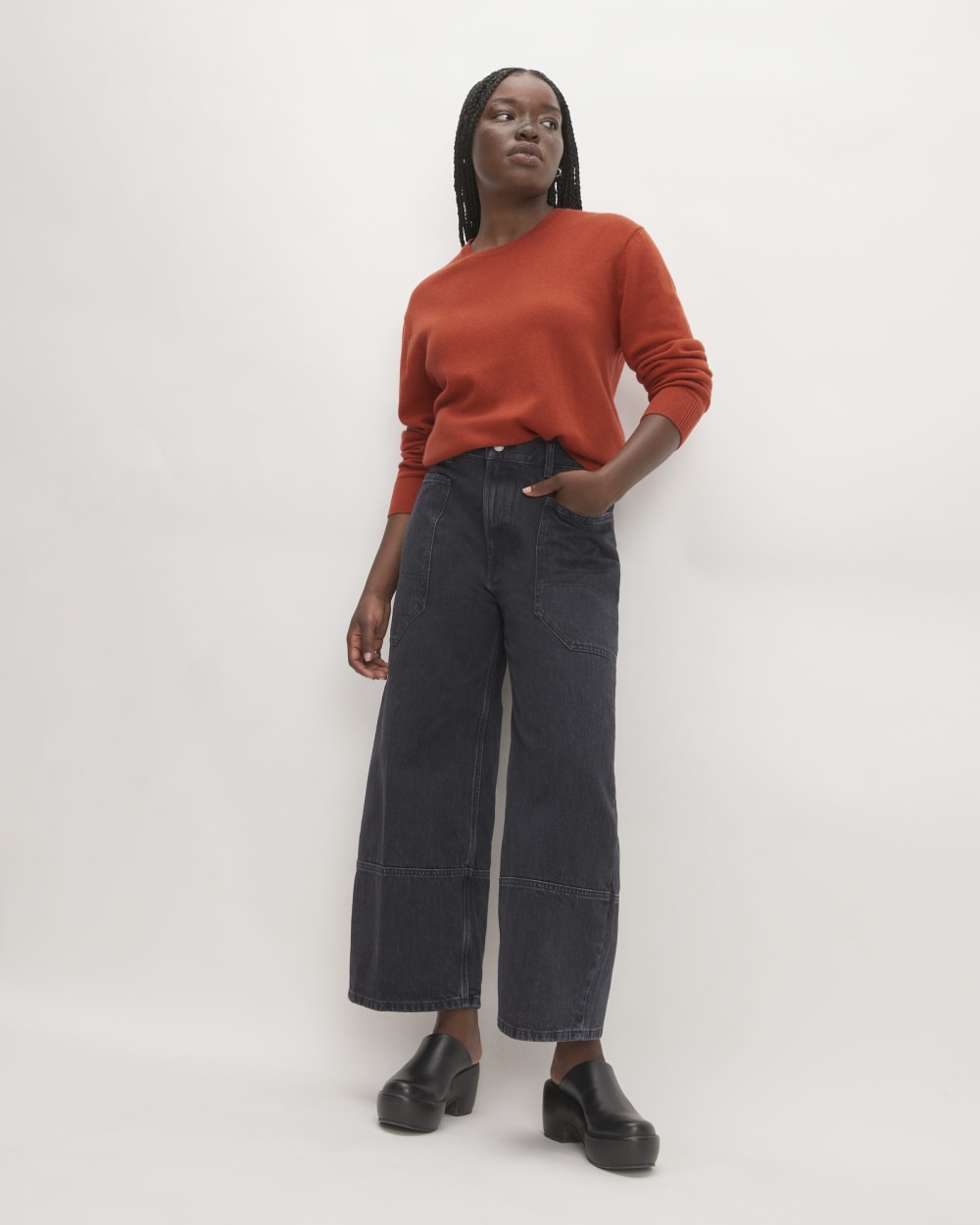 womens-cashmere-classic-crew-sweater-rusted-red