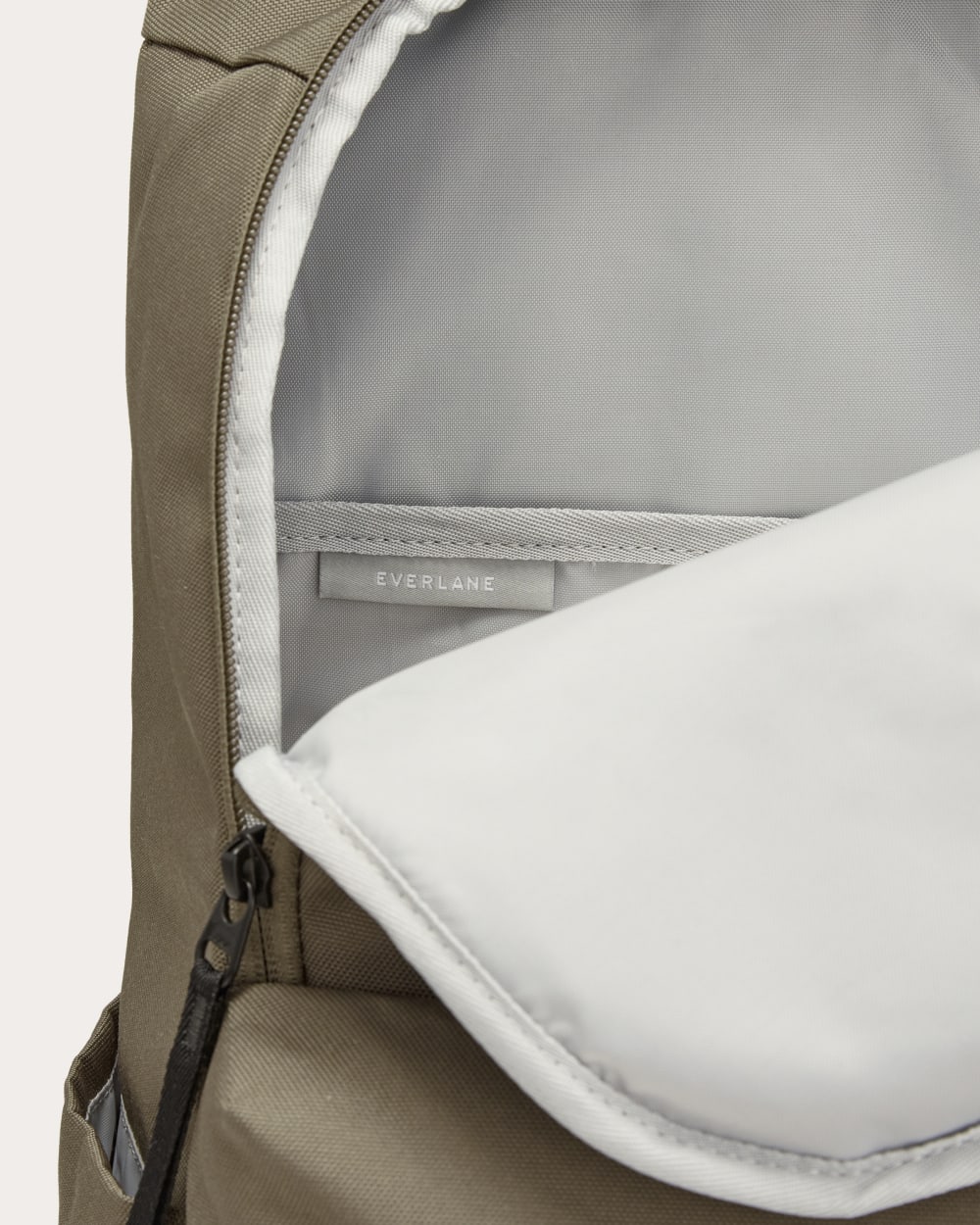 mens-renew-backpack-warm-charcoal | alt