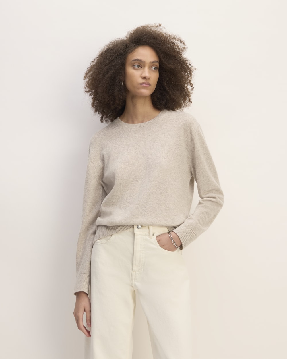 womens-cashmere-classic-crew-sweater-canvas | primary