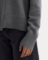 womens-organic-cotton-crew-heathered-charcoal