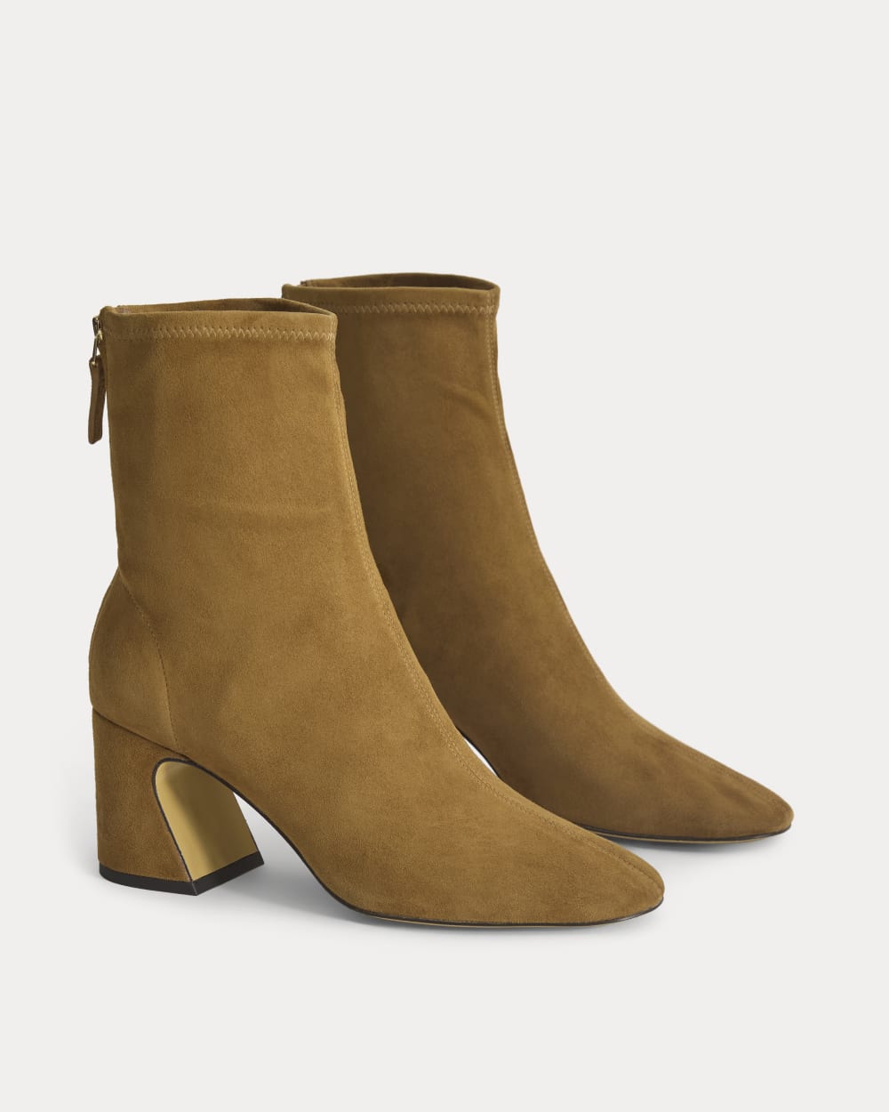 womens-curved-heel-boot-russet