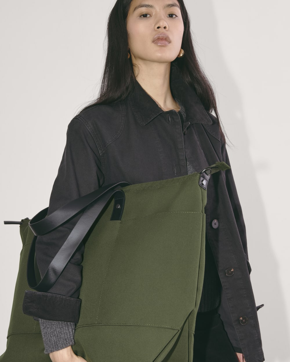 womens-canvas-weekender-dark-forest