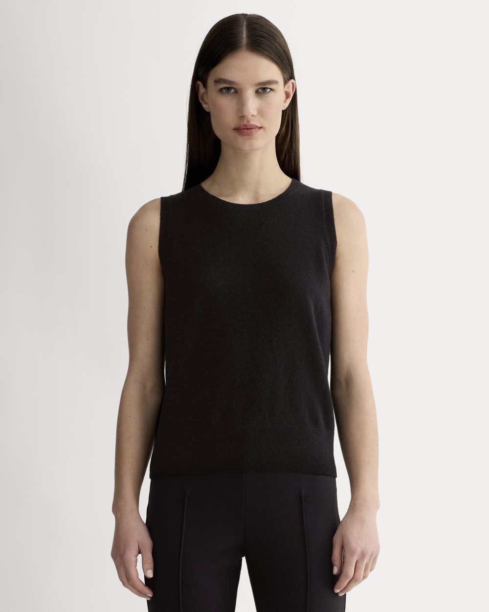 womens-cashmere-classic-sweater-tank-black | primary