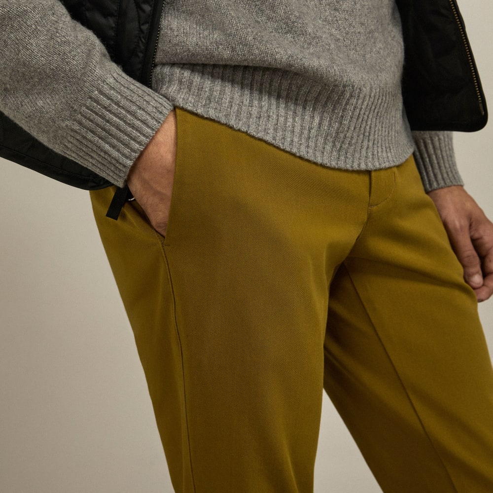 mens-performance-slim-chino-olive