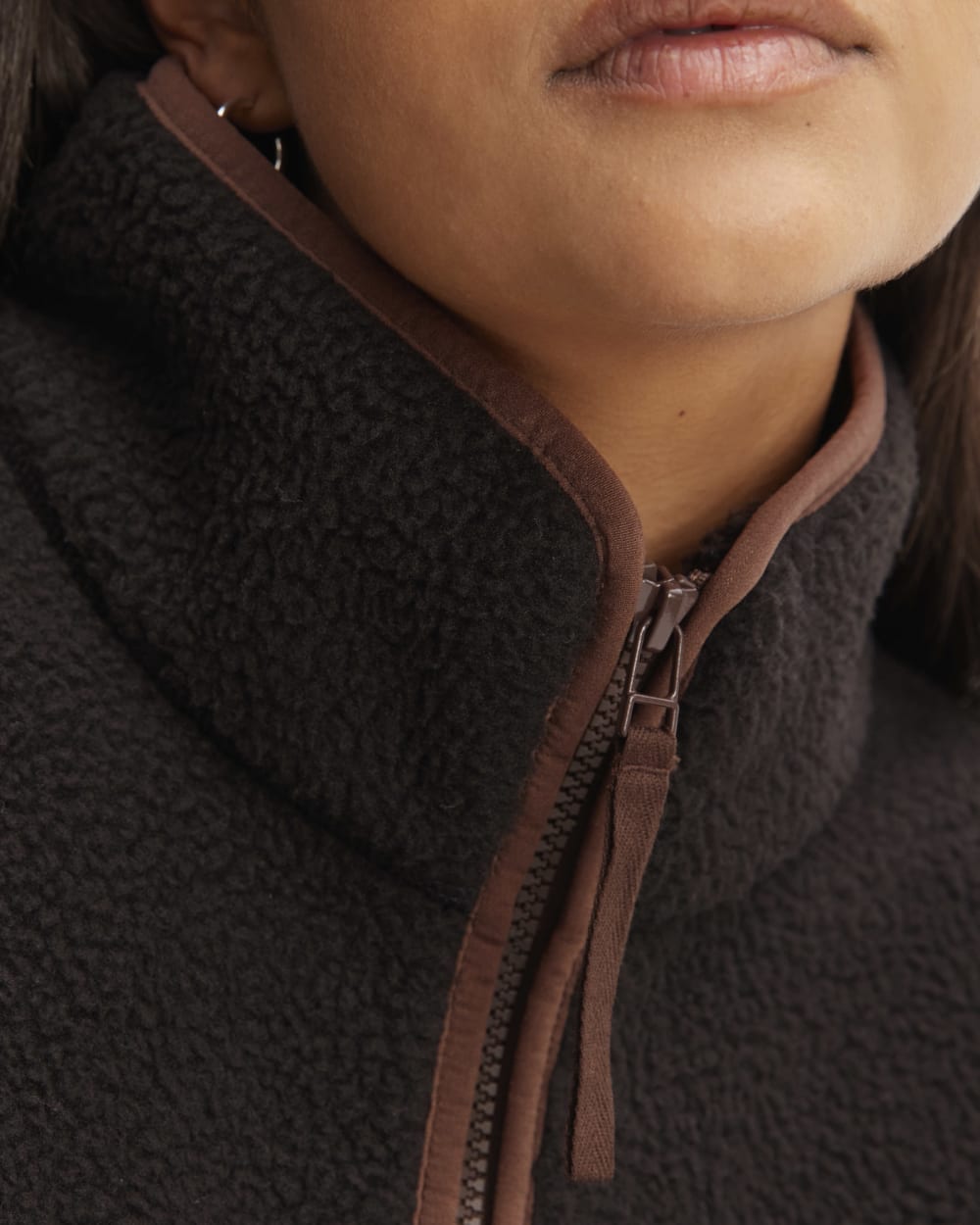 womens-renew-fleece-oversized-half-zip-black