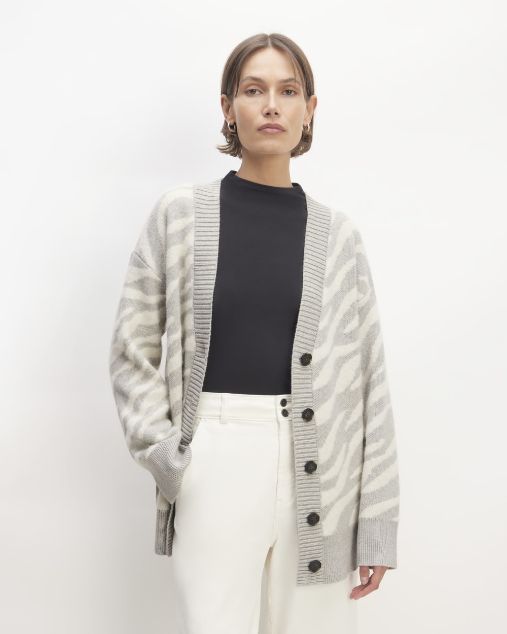 womens-alpaca-tiger-jacquard-cardigan-heathered-grey-snow | primary
