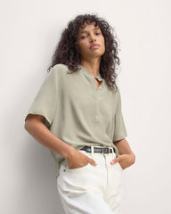 womens-washable-silk-ss-popover-top-seagrass | primary