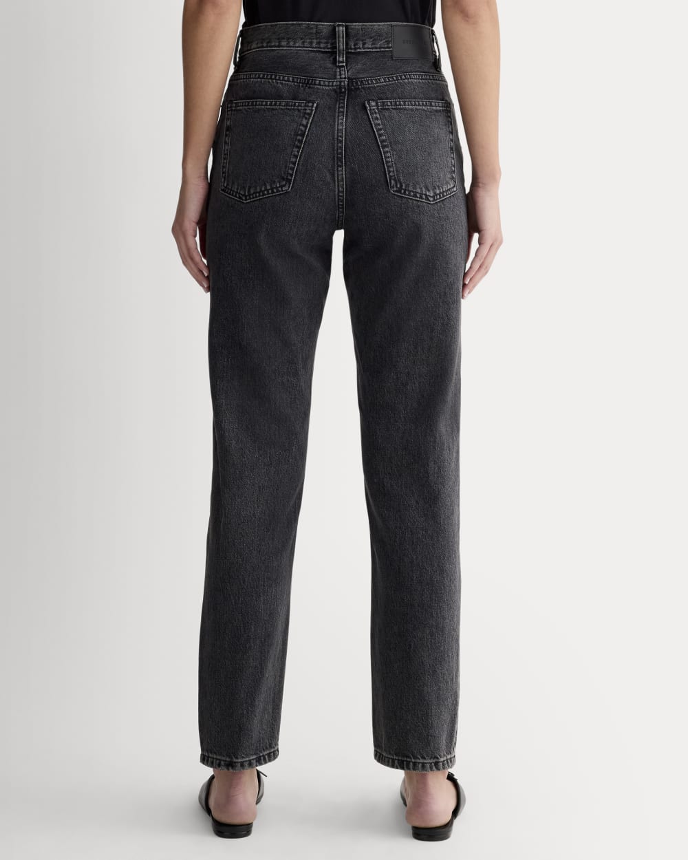 womens-90s-cheeky-straight-jean-wshdblk