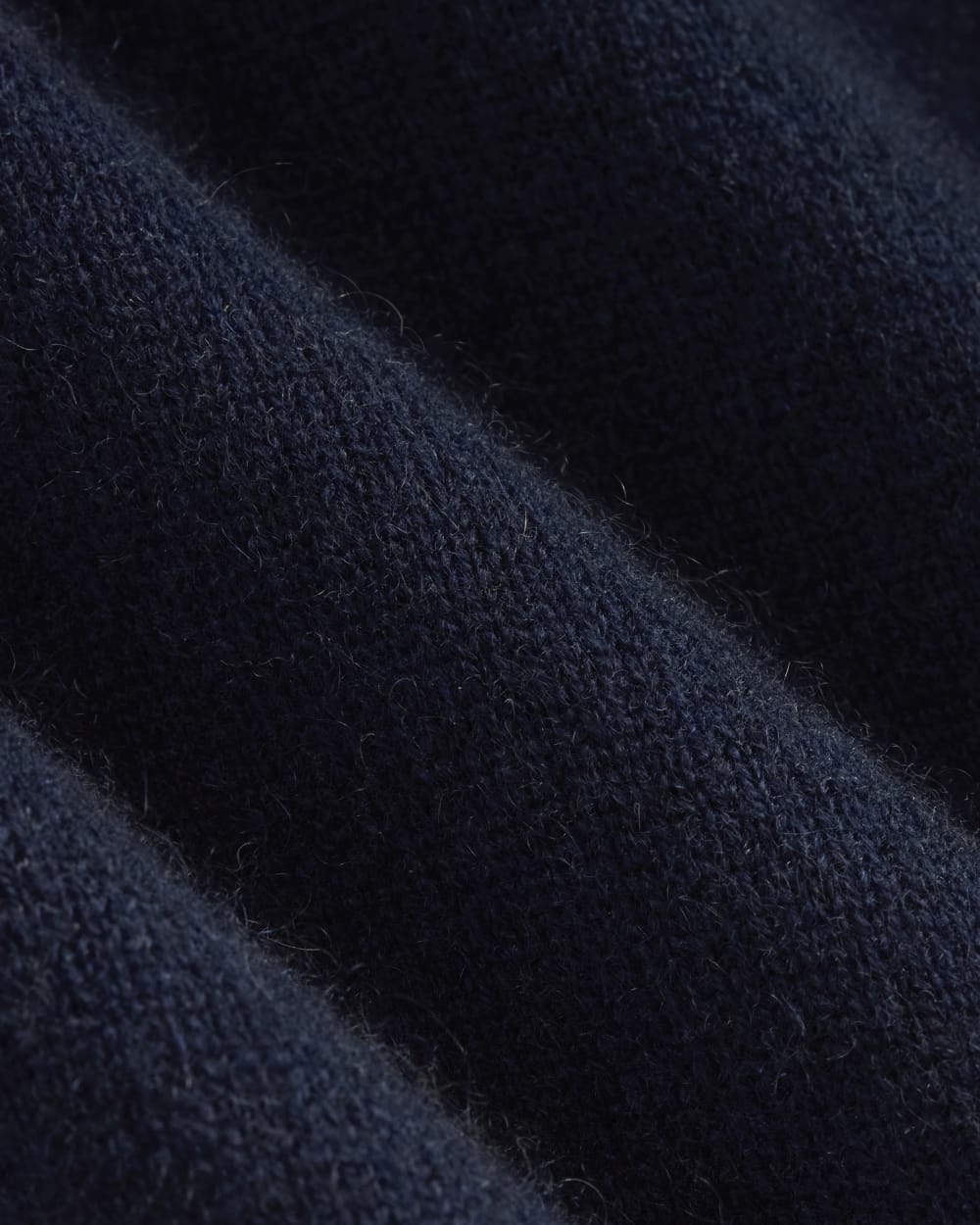 womens-cashmere-classic-sweater-tank-navy