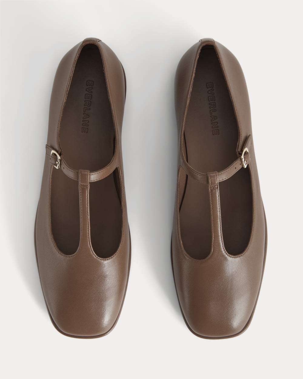 womens-leather-tstrap-sandal-rum