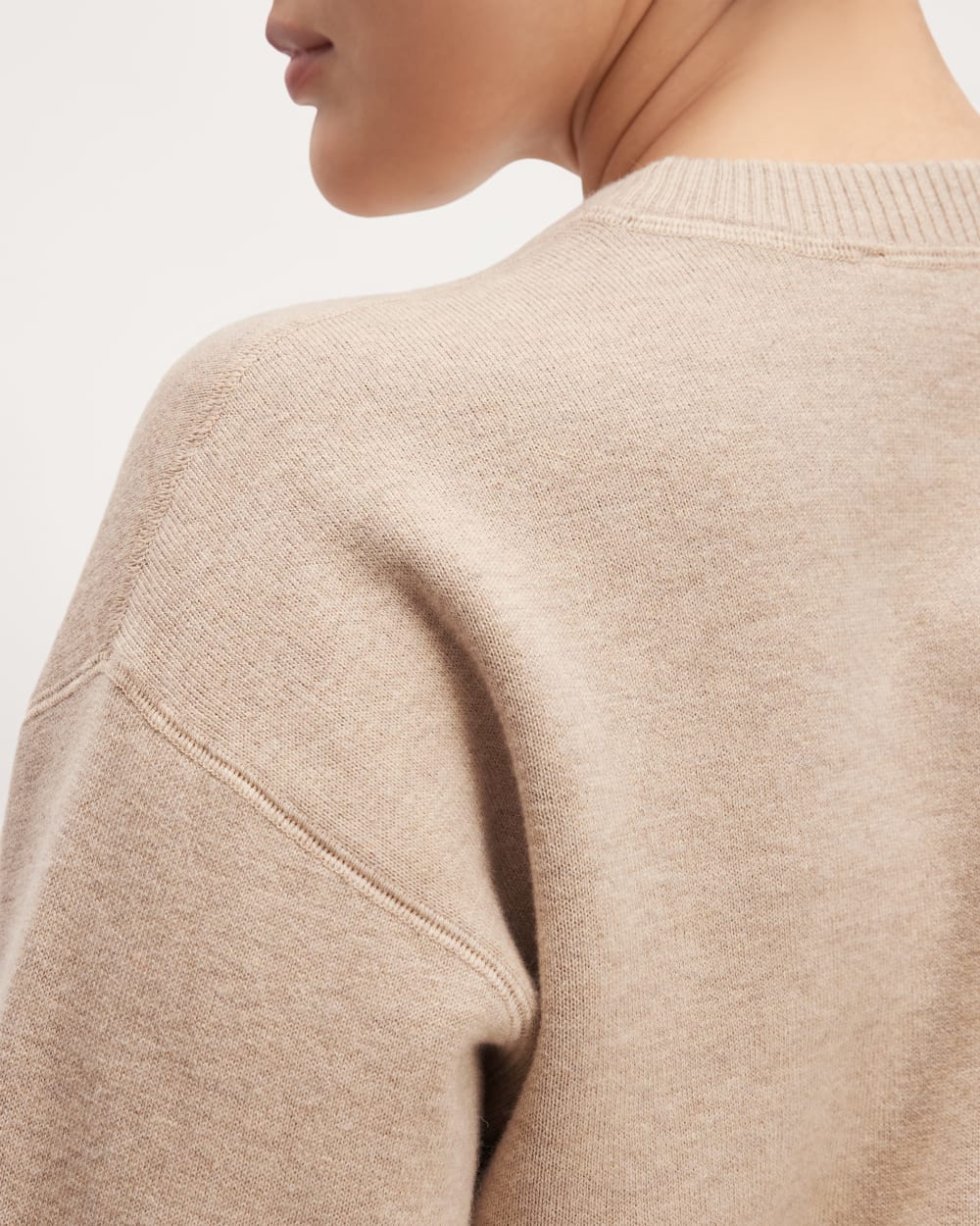 womens-knitted-sweatshirt-warm-oat-heather