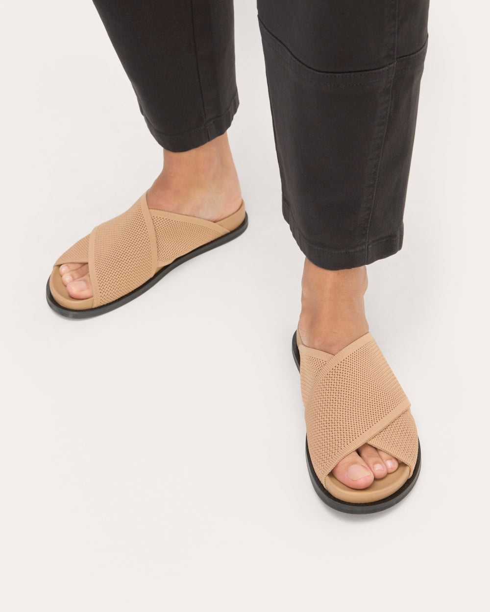 womens-reknit-crossover-slide-caramel | alt