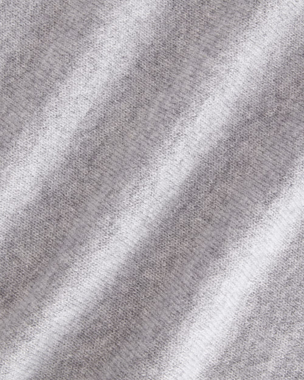 mens-recashmere-scarf-heathered-grey