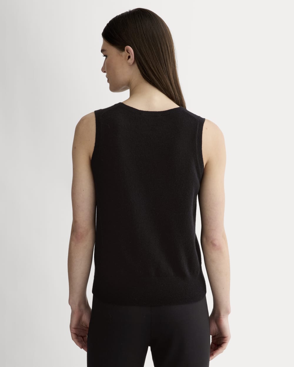 womens-cashmere-classic-sweater-tank-black