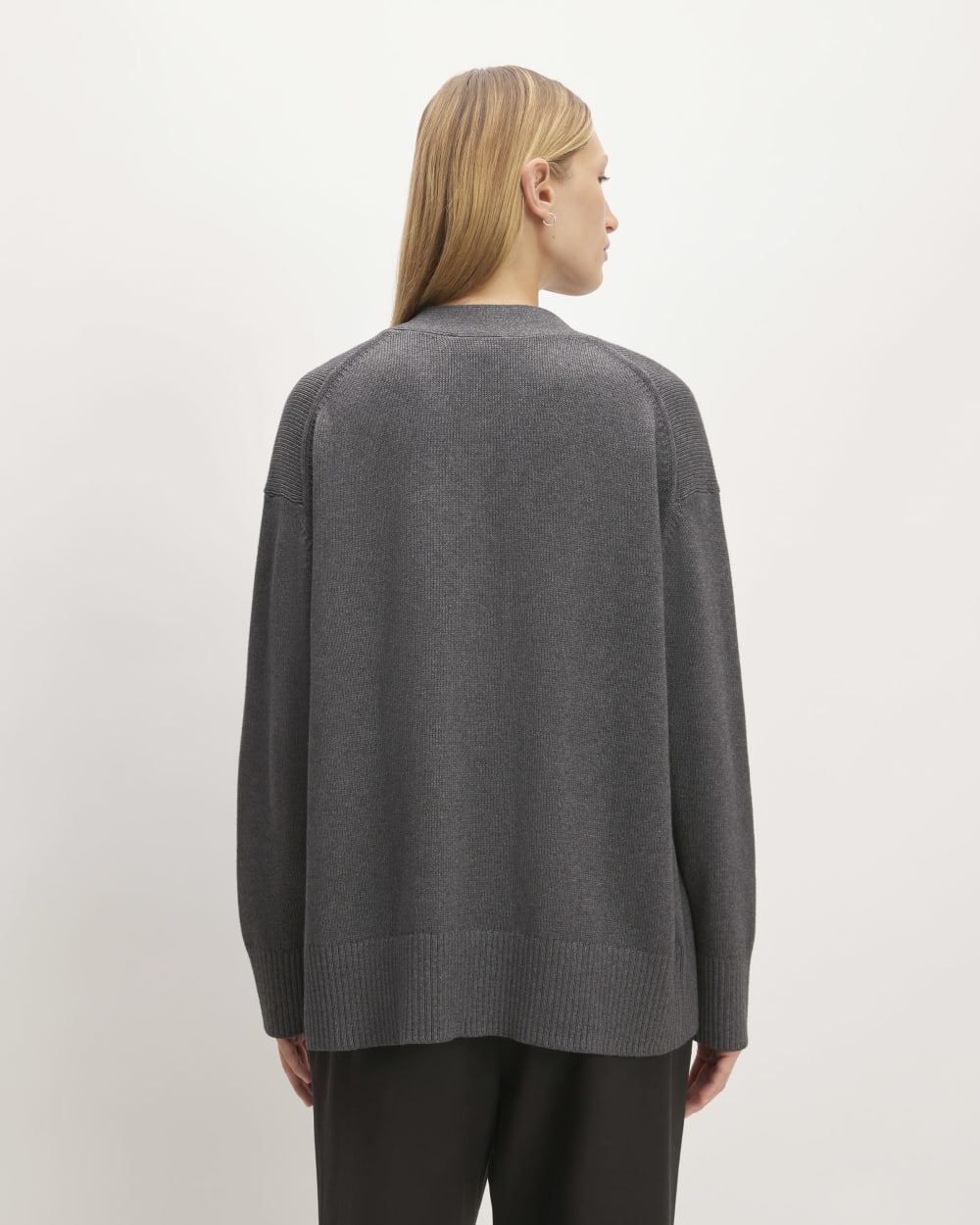 womens-organic-cotton-cardigan-heathered-charcoal