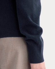 womens-cashmere-slim-crew-sweater-navy