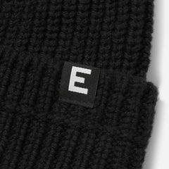 womens-chunky-beanie-black