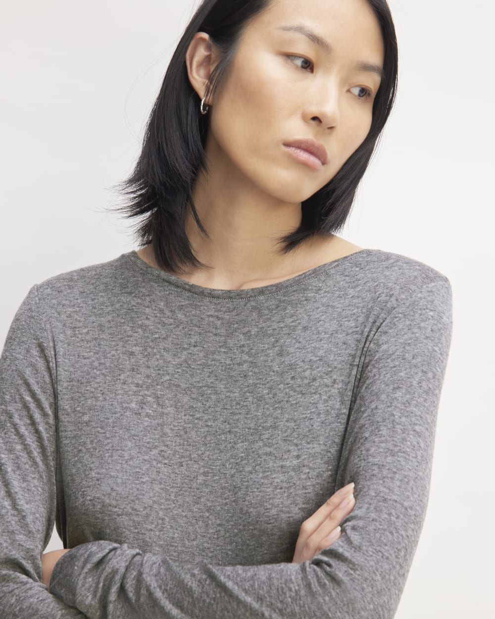 womens-merino-tencel-relaxed-tee-heather-charcoal