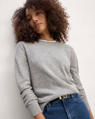 womens-cashmere-classic-crew-sweater-light-heather-grey